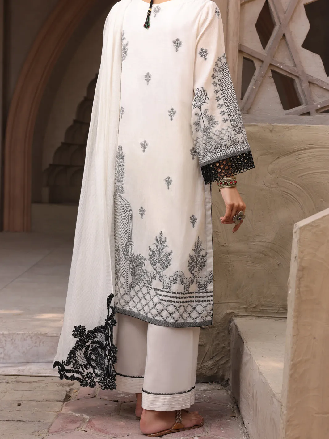 Black & White Jacquard 3 Piece Unstitched - ALP-3PS-1633