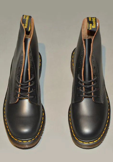 DR. MARTENS VINTAGE 1460 LEATHER BOOTS BLACK QUILON MADE IN ENGLAND