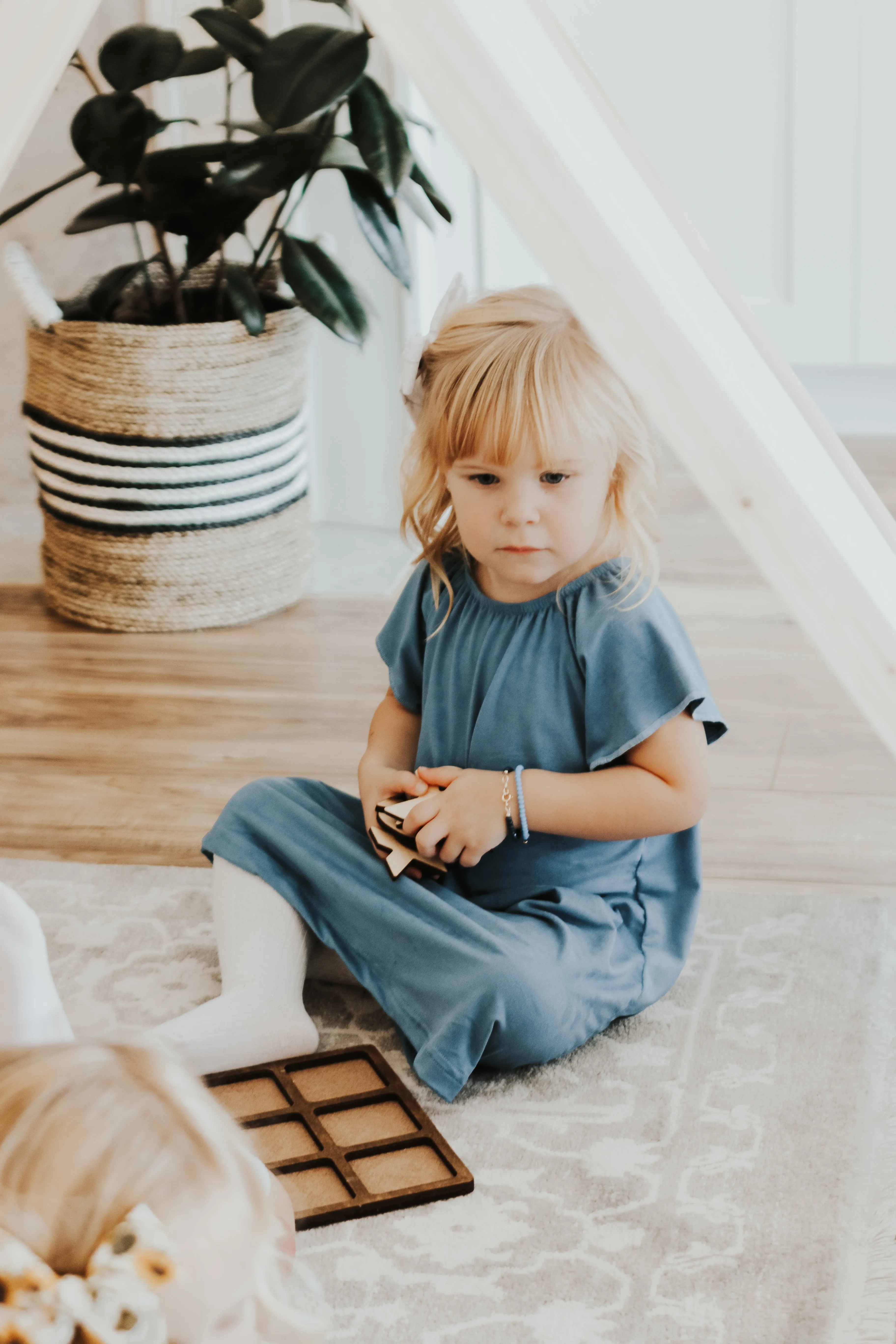 Flutter Sleeve Nightgown in Brilliant Blue