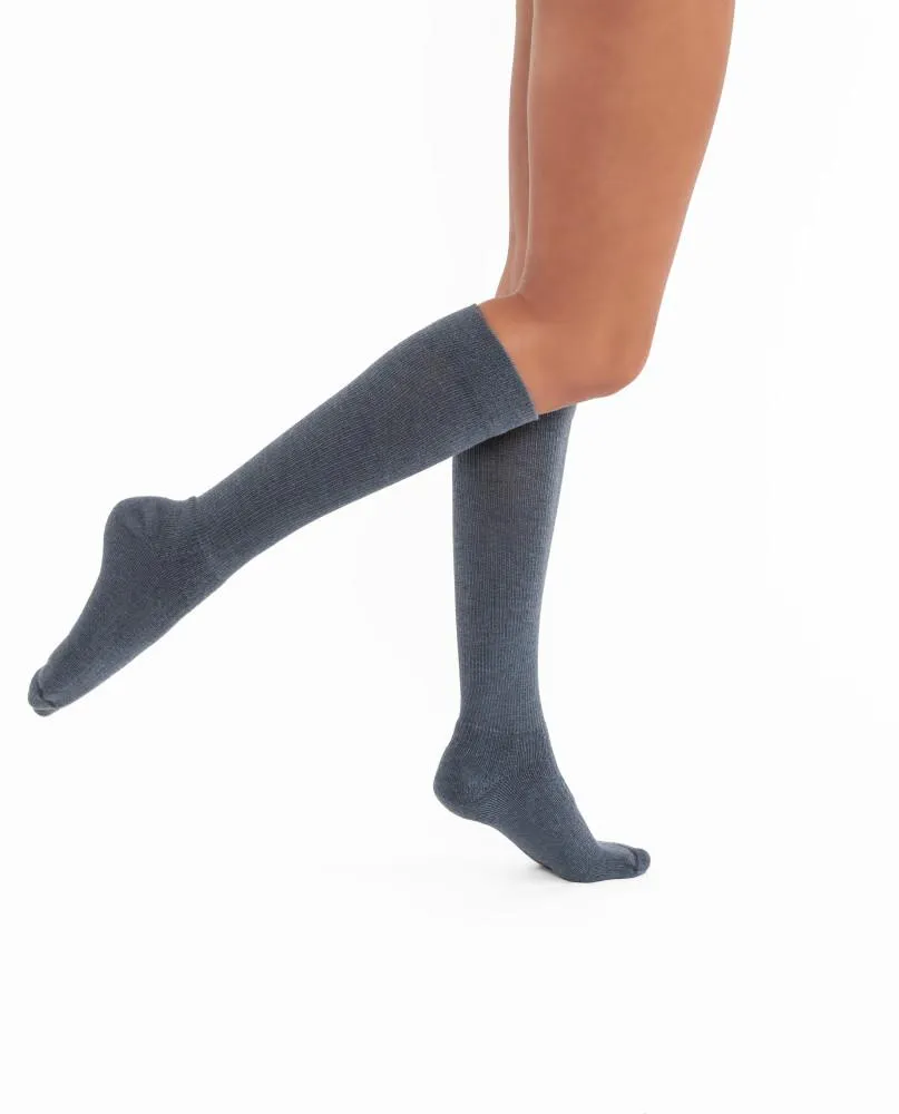 JOBST® ACTIVEWEAR KNEE HIGH COMPRESSION SOCK 20-30 mmHg