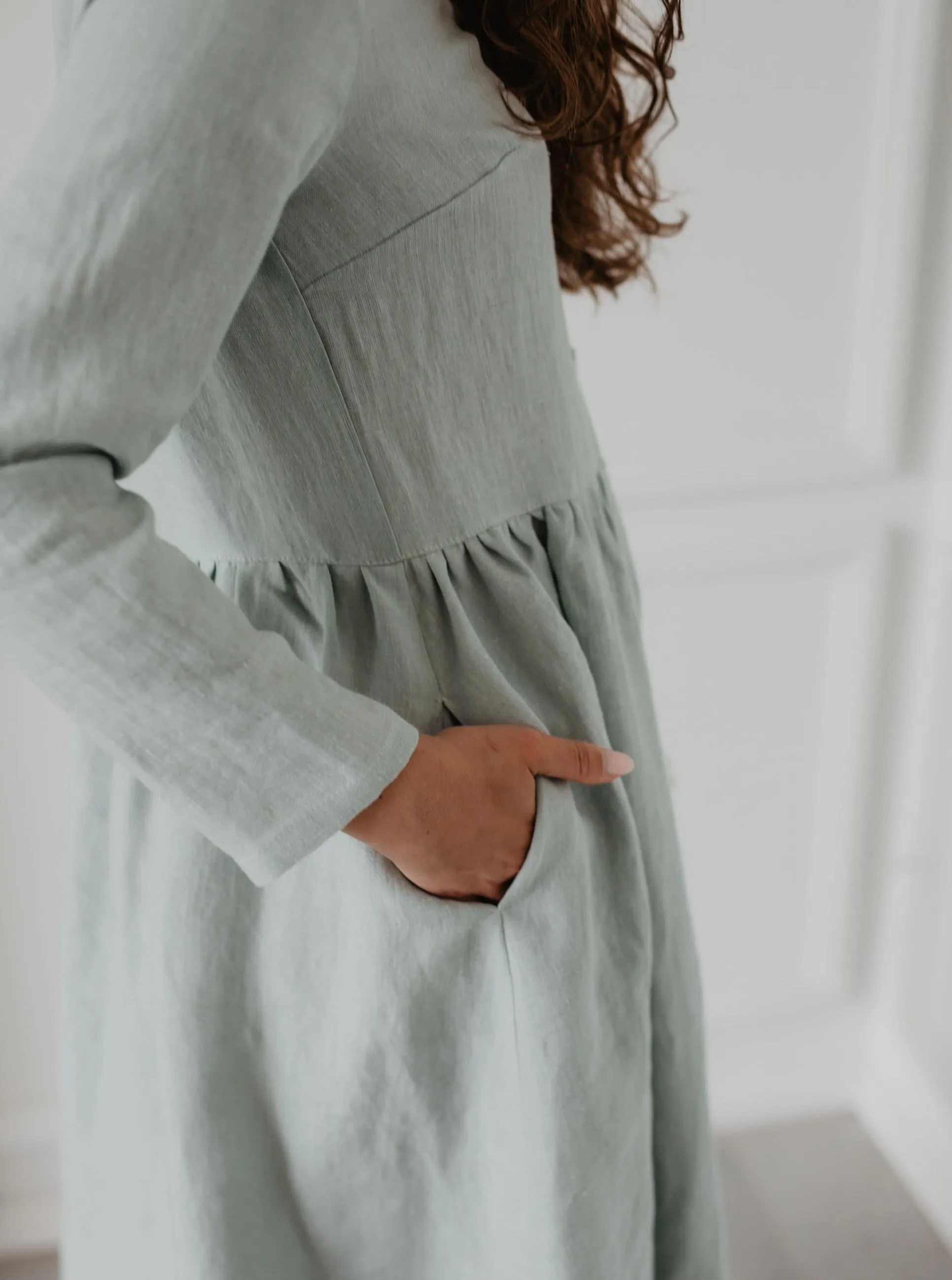 Lapland Mid-Length Linen Dress - Sage Green