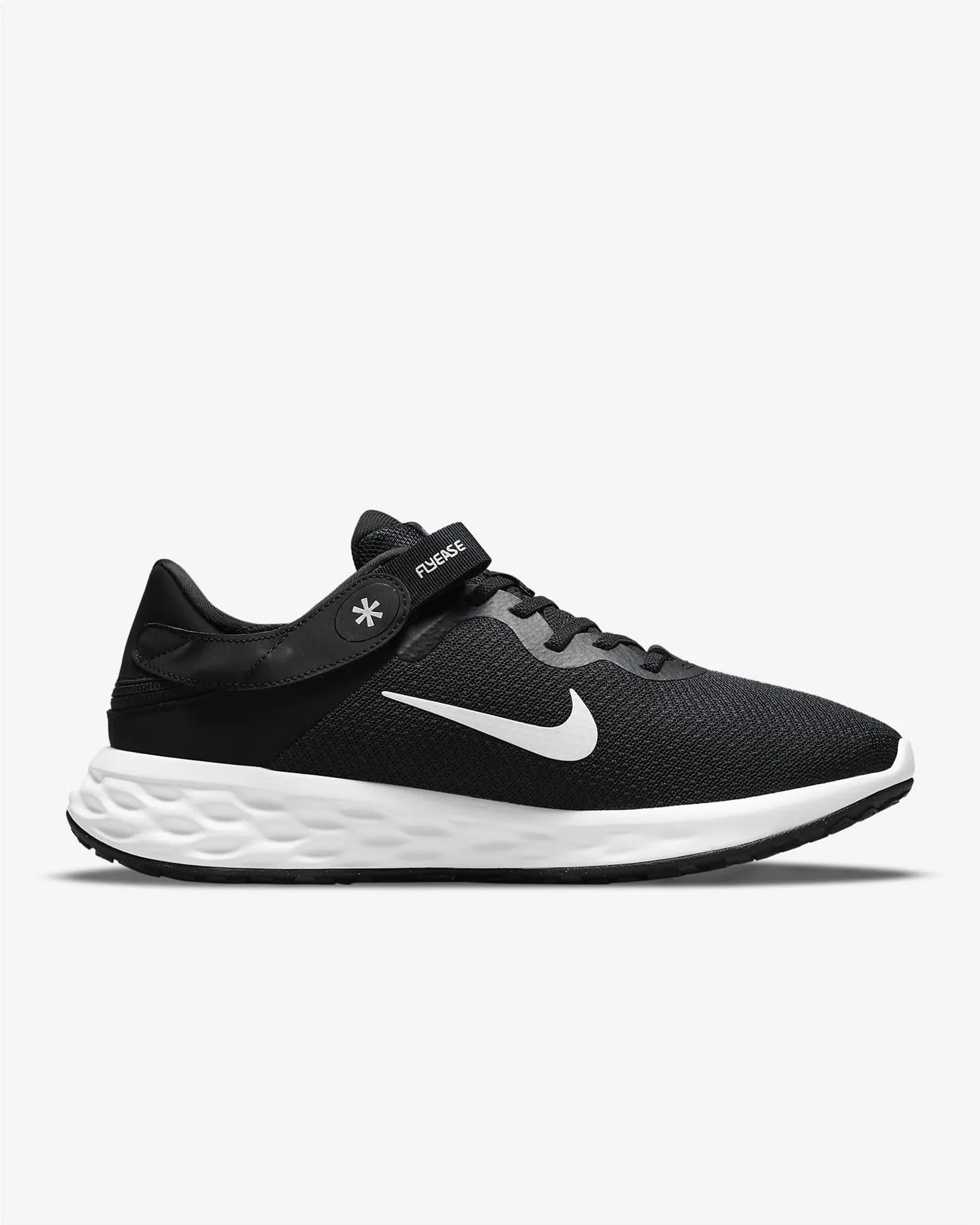 Men's Wide Fit Nike DD8476-003 Revolution 6 Flyease Trainers