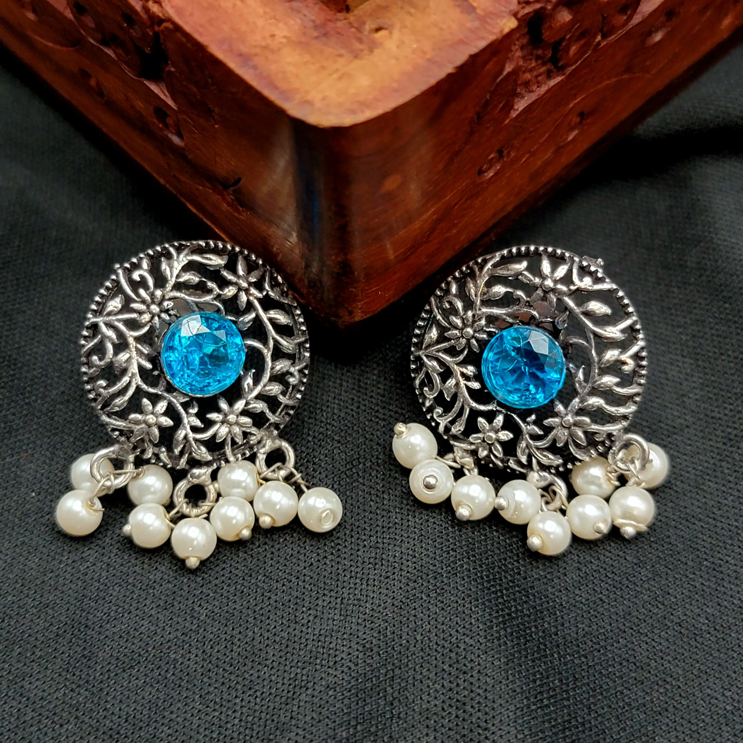 Oxidized Silver Light Blue and Kemp Red stone set