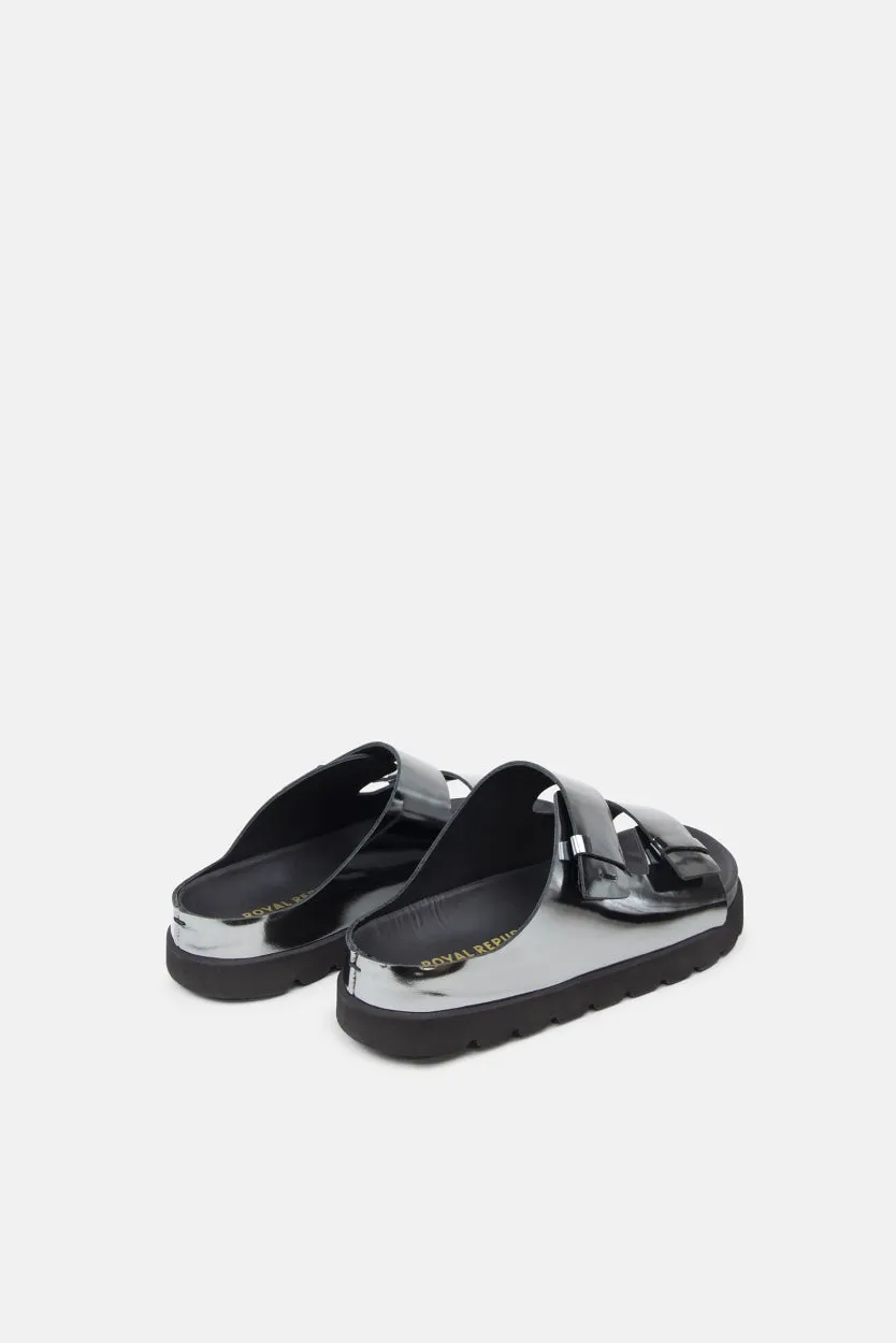 Pause Mirror Comfort Sandal | Shiny Gun metal