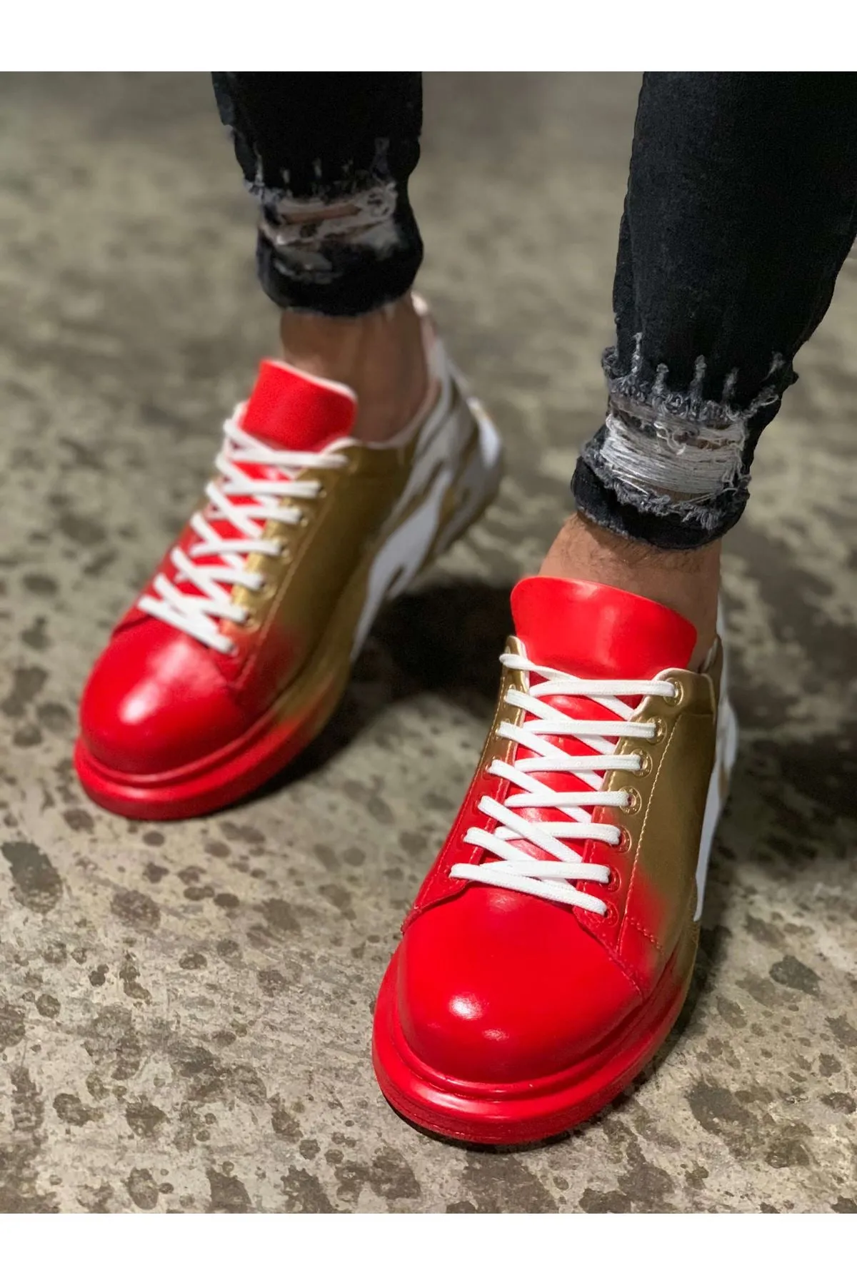 Red Gold Graffiti Sneaker CH413