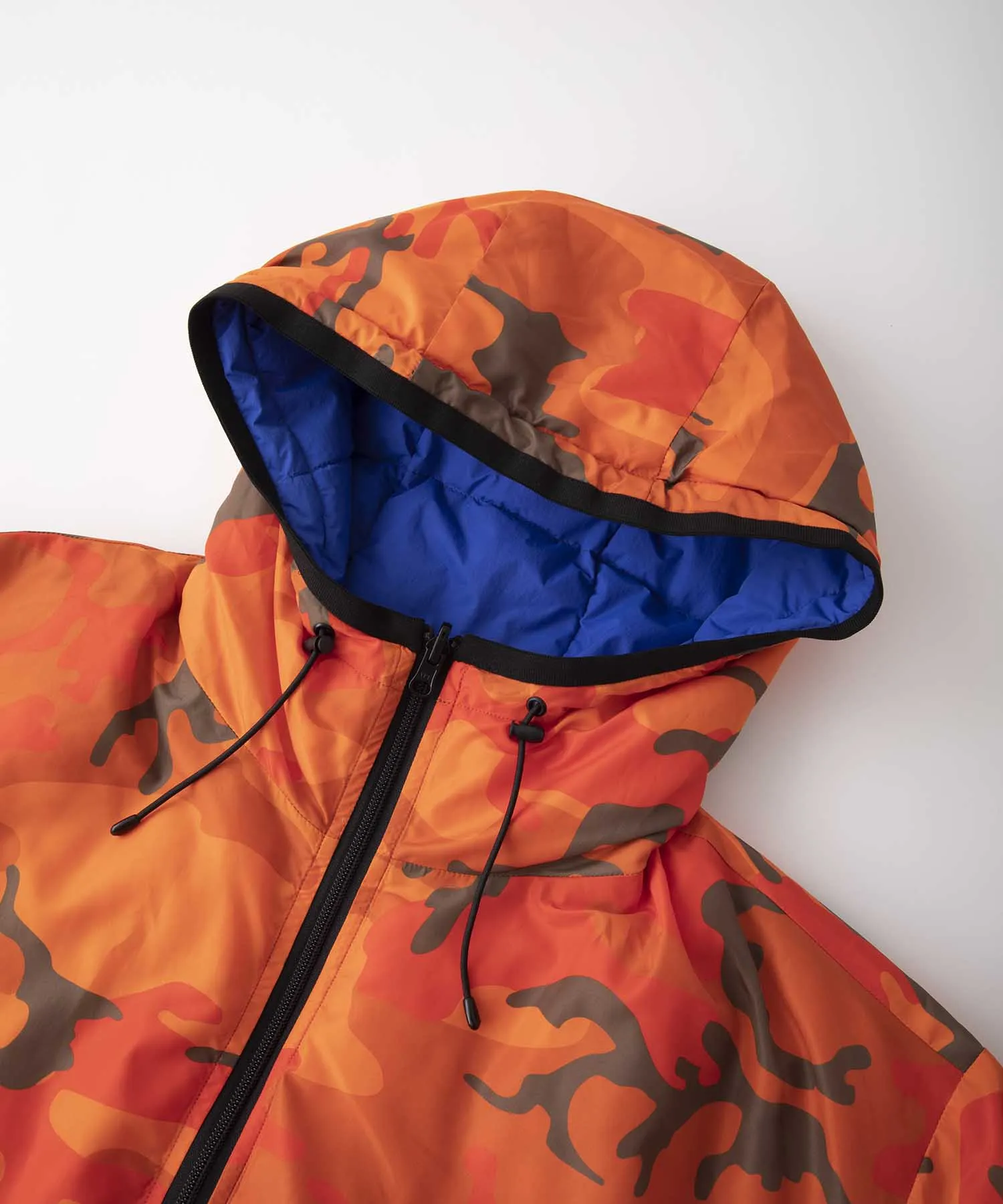 REVERSIBLE HOODED CAMO JACKET